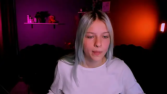 Snapshot of kaela_spell_ chatting on October 17, 1:03 pm kaela spell online show from October 17, 1:03 pm