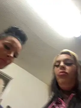 DIRTY PAISLEY X online show from February 2, 4:06 pm