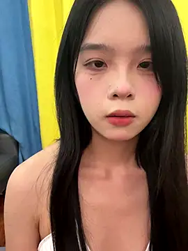 Snapshot of qiqi_x chatting on October 12, 3:36 pm qiqi x online show from October 12, 3:36 pm