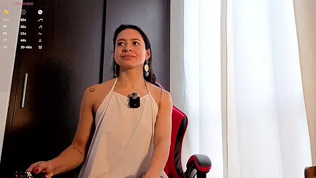 heylovelygirl online show from February 23, 4:06 pm