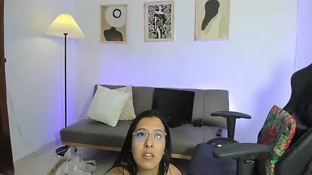 Valerygomez02 online show from November 4, 7:08 pm