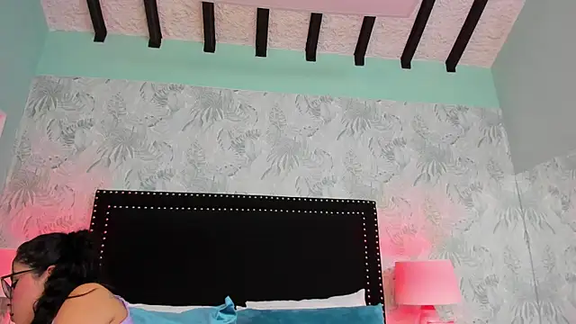 SamyySwet online show from February 12, 8:21 pm