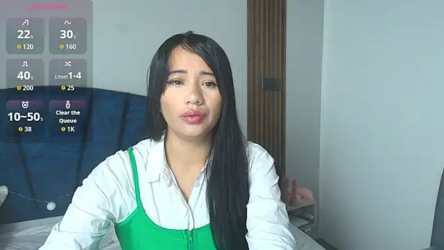 MiaHotmez online show from October 7, 11:47 am