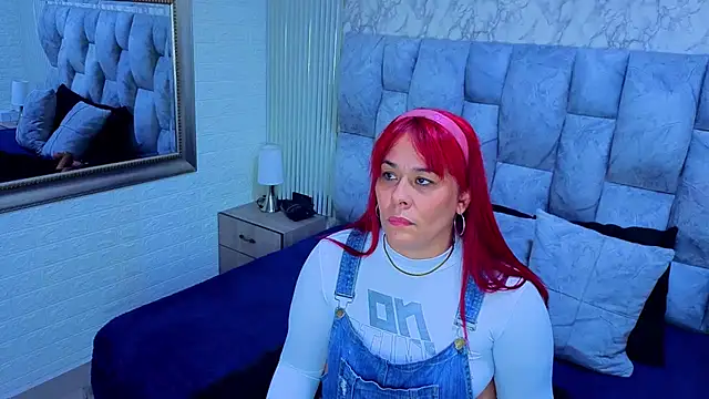 sofiagutierrez   online show from December 17, 4:27 am