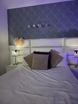 Celeste Amber online show from June 11, 7:32 pm