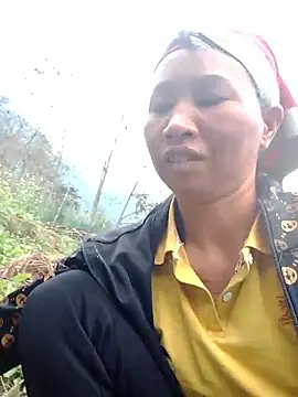 donna-bae online show from January 16, 9:49 am