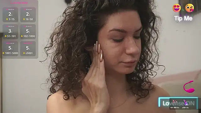 adisson fox online show from December 15, 7:13 am