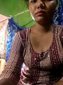 Snapshot of Hot_Shredha chatting on October 14, 2:19 pm Hot Shredha online show from October 14, 2:19 pm