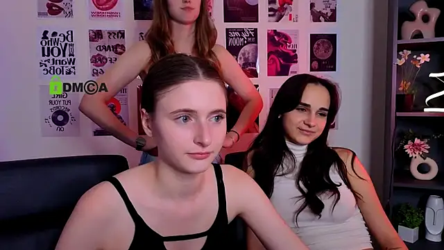 ariana ross7 online show from July 18, 5:48 pm