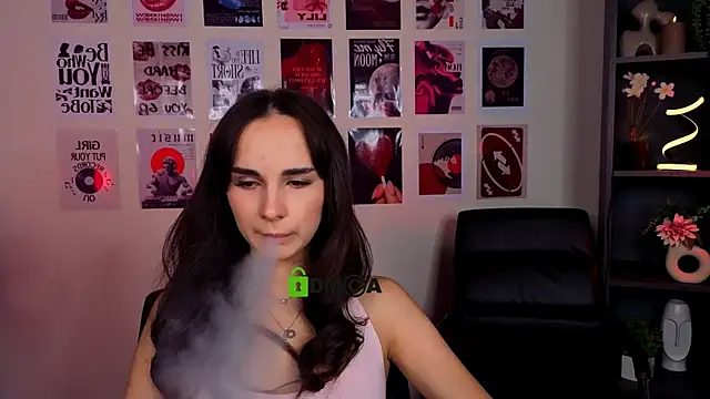 ariana ross7 online show from July 15, 7:29 pm