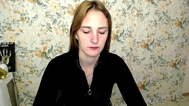 Snapshot of Milana_Cutie_ chatting on October 13, 5:54 am Milana Cutie online show from October 13, 5:54 am