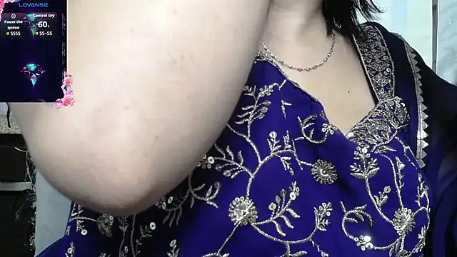 kashvi  online show from July 4, 7:54 pm
