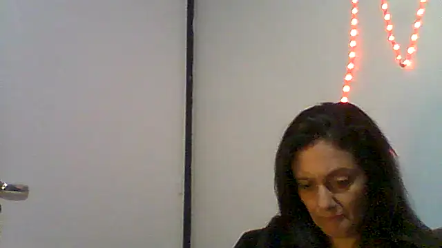 dulcefanny online show from June 14, 2:57 am
