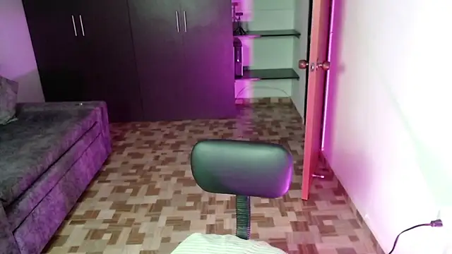 Gia Dior online show from February 7, 1:31 am