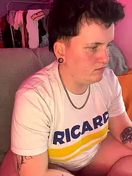 captaine pioupiou online show from November 15, 3:02 pm