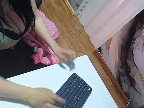 valery cute 18 online show from January 9, 11:14 am