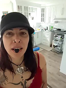 AliciaSofia online show from October 2, 3:50 pm