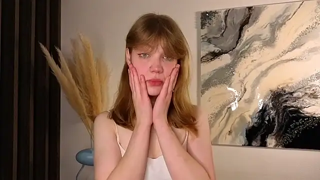 pienaple online show from February 5, 4:04 am