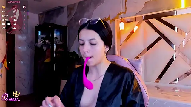 sophiadoll tf online show from June 25, 12:51 pm
