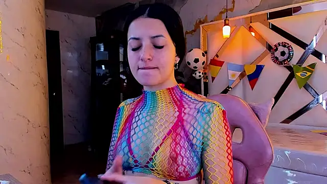 sophiadoll tf online show from July 6, 1:27 pm