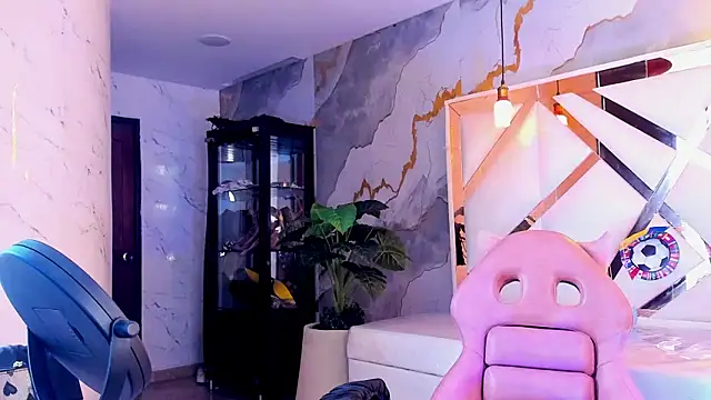 sophiadoll tf online show from July 16, 1:26 pm