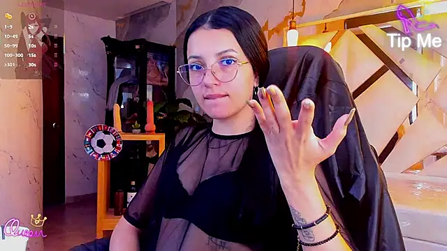 sophiadoll tf online show from June 16, 1:01 pm