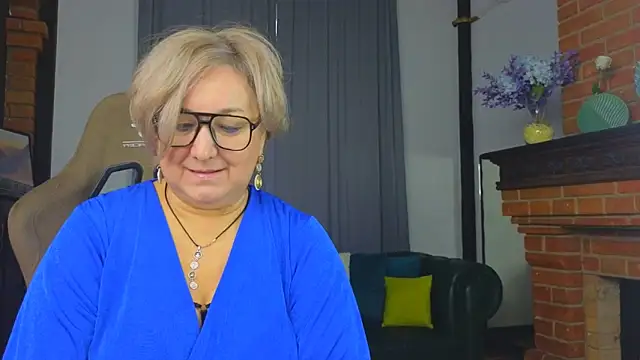 Marta Wils online show from November 13, 3:27 am