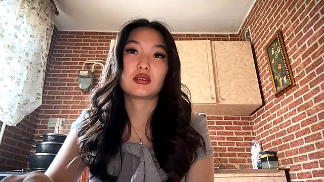 EmmaLeexth online show from March 16, 10:08 am