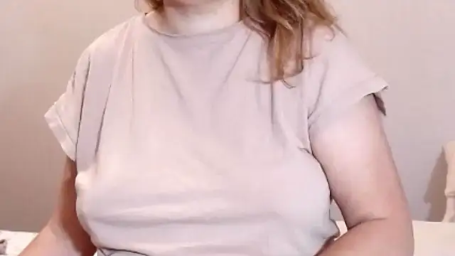 NastyAssxx online show from May 2, 1:36 pm
