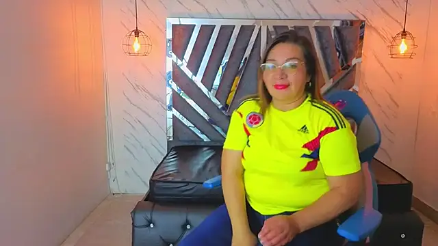 MaylinRosse  online show from July 3, 7:09 pm