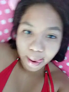 little onixx online show from October 18, 1:36 pm