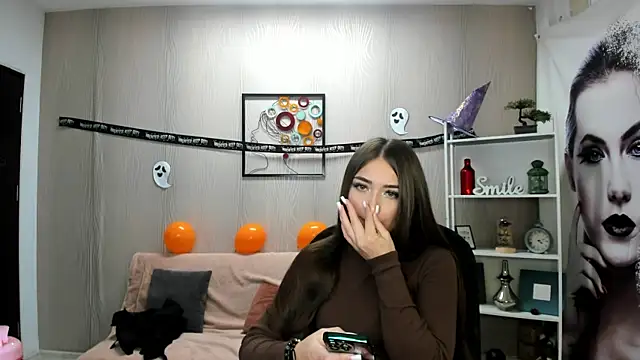 EllaClarke online show from October 30, 1:12 pm