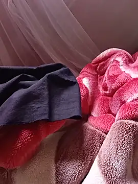 phuongxinhxan online show from June 14, 2:24 am