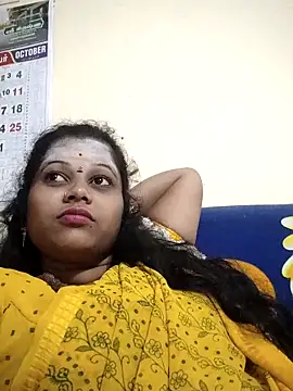 sweetqueen143 online show from October 23, 4:02 pm