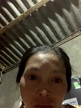 Halyy xx online show from October 18, 11:06 pm