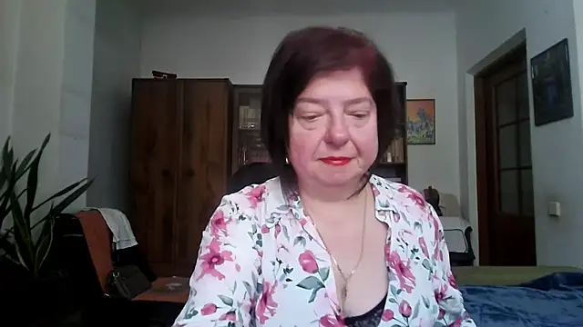 Violet Pulse online show from April 30, 1:38 pm
