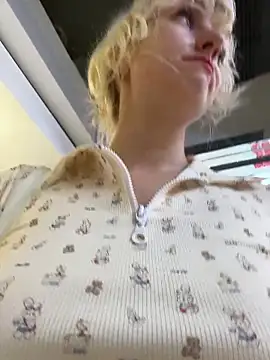 RonnieKiss online show from February 13, 12:29 pm