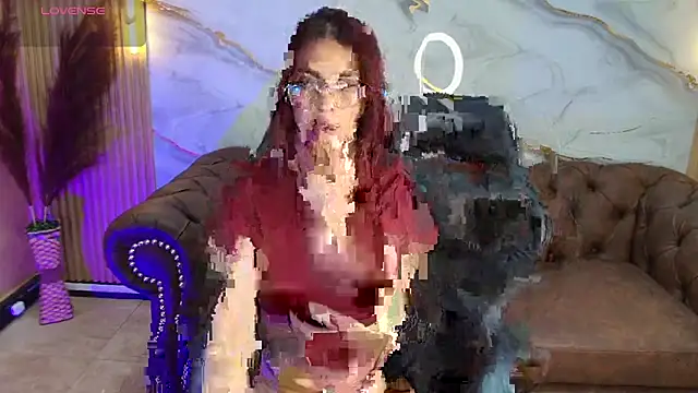 Snapshot of mia_tf chatting on September 23, 1:53 pm mia tf online show from September 23, 1:53 pm