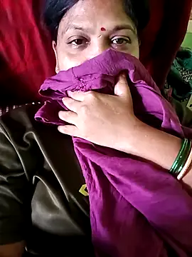 Mona darling21 online show from September 24, 9:30 am