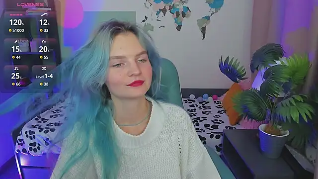Snapshot of Lika_Sky chatting on October 17, 4:10 pm Lika Sky online show from October 17, 4:10 pm