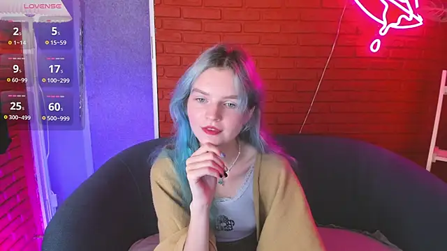 Snapshot of Lika_Sky chatting on October 16, 4:09 pm Lika Sky online show from October 16, 4:09 pm