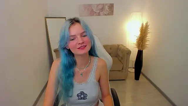 Snapshot of Lika_Sky chatting on October 3, 4:12 pm Lika Sky online show from October 3, 4:12 pm