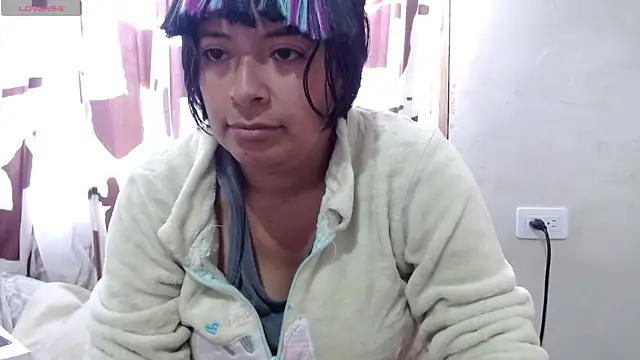 Acelinrose online show from August 2, 8:23 pm