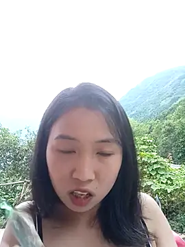 Snapshot of Suzuki_see chatting on October 9, 10:19 am Suzuki see online show from October 9, 10:19 am