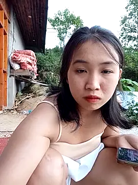 Snapshot of Suzuki_see chatting on October 11, 10:31 am Suzuki see online show from October 11, 10:31 am