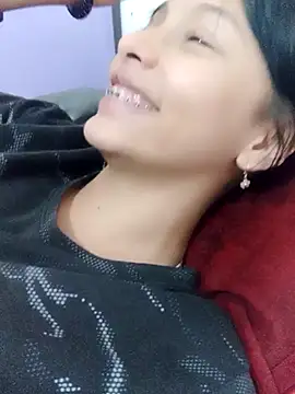 xoxo milk online show from February 28, 10:20 pm