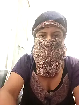 Shazfairy online show from February 7, 8:45 pm