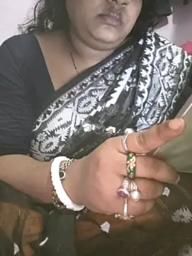 Deborbhavi222 online show from June 9, 3:33 pm
