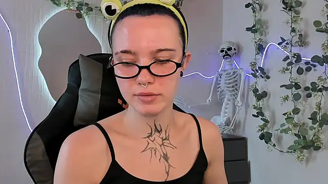 Elastikisss online show from July 4, 9:38 am