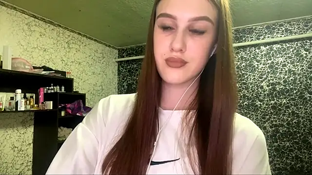 RanaBostel online show from October 13, 8:33 pm